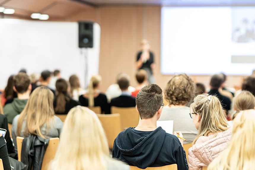 A PhD’s guide to conferences